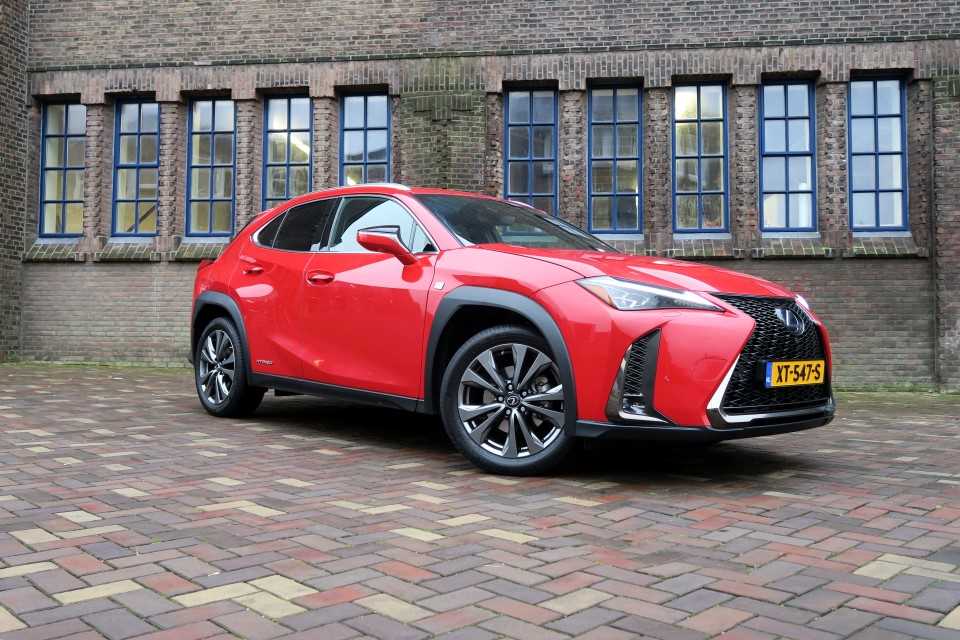 Lexus UX