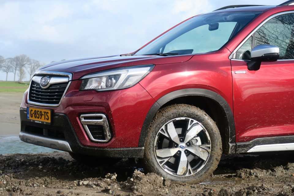 Subaru Forester e-Boxer