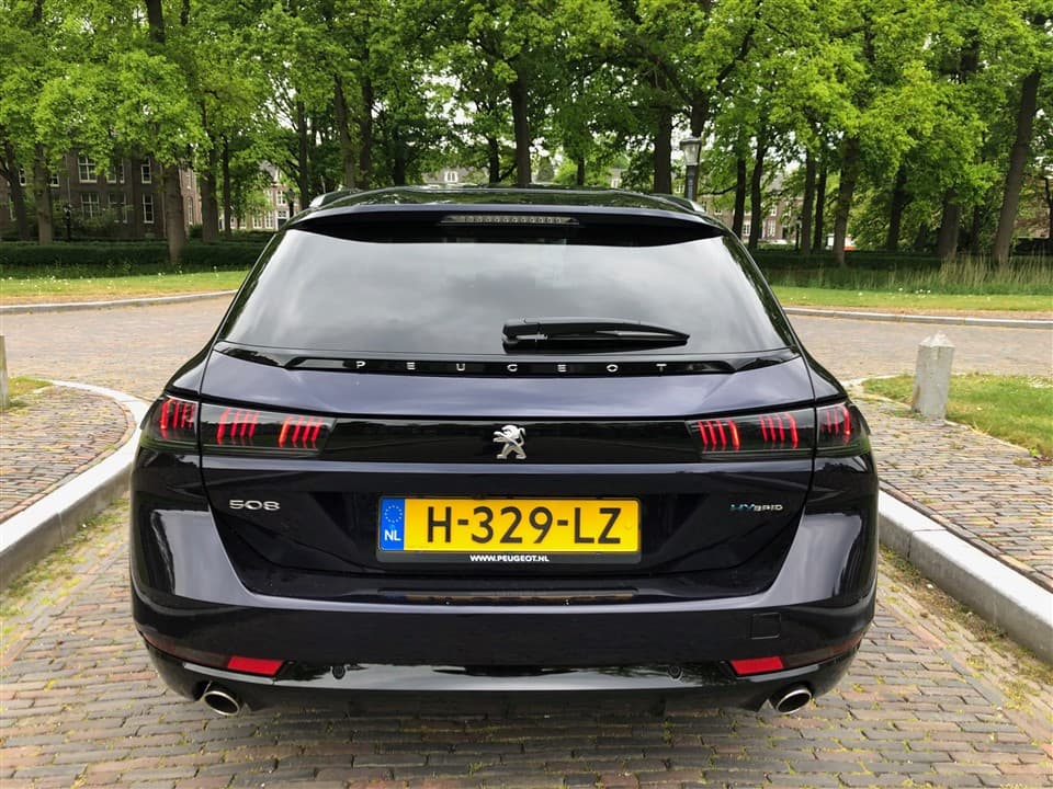 Rijtest Peugeot 508 HYbrid achterkant