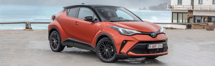 Een Toyota CH-R Hybrid