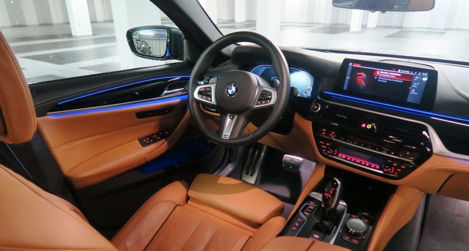 BMW 530e interieur