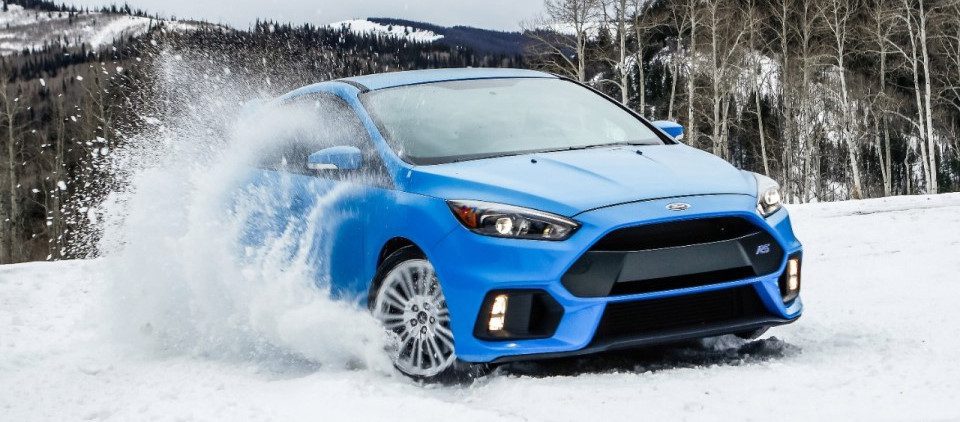 Ford Focus RS Sneeuw