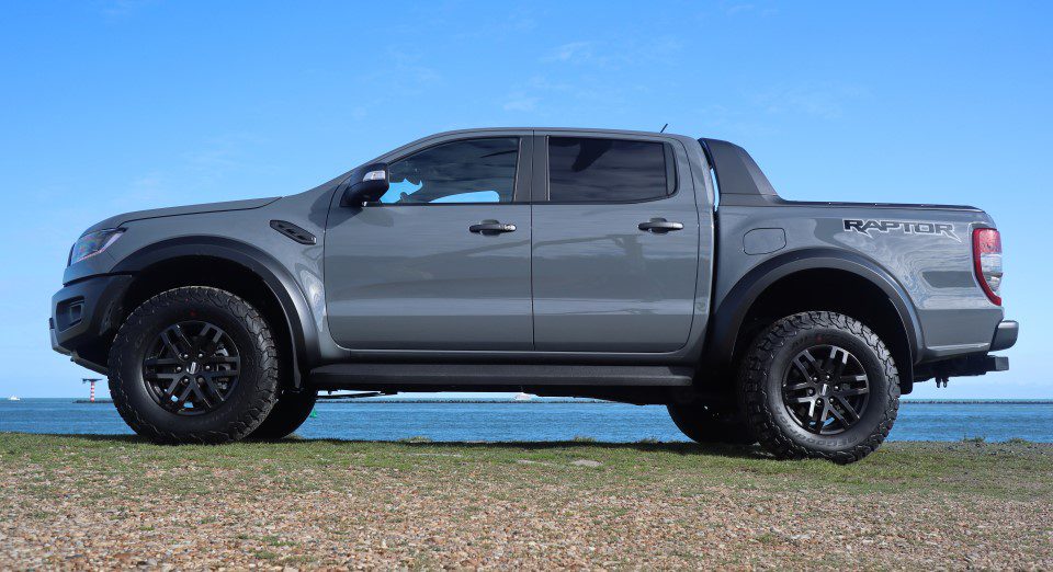 Ford Ranger Raptor zijkant