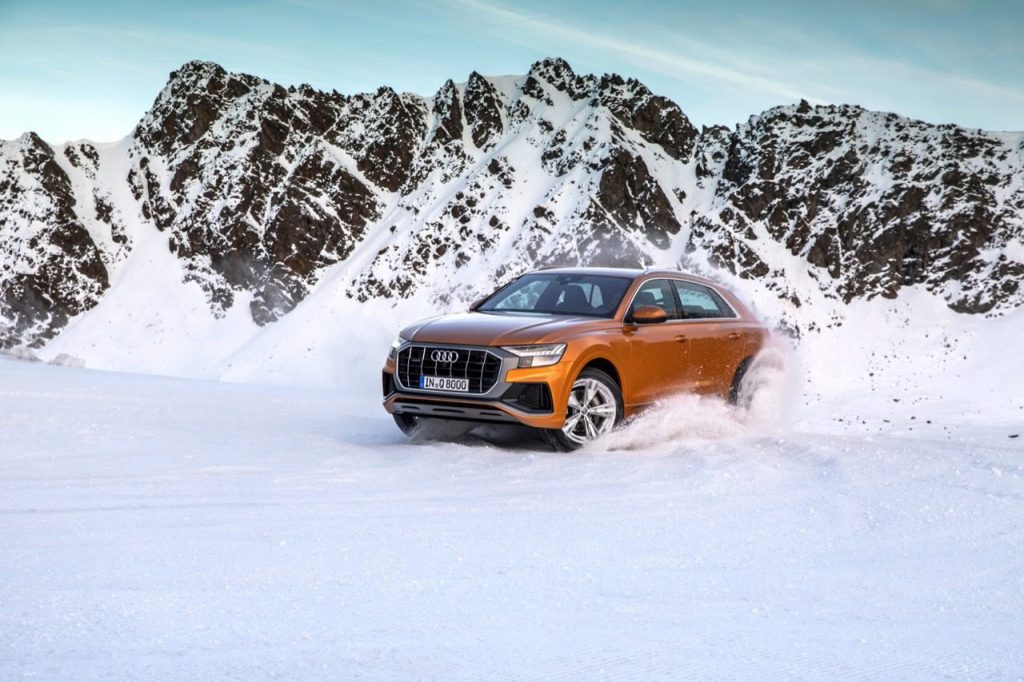 audi-q8-55