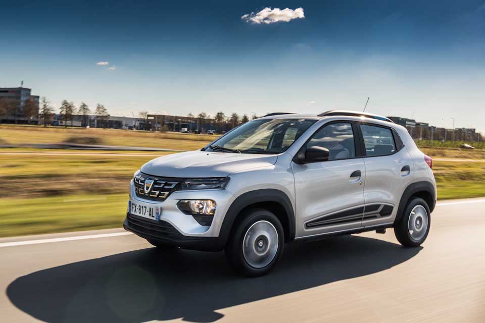 Dacia Spring Electric op de weg