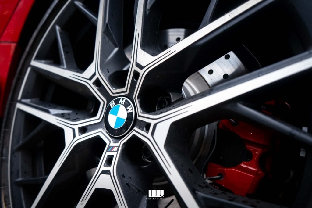 BMW M135i xDrive M Performance wielen