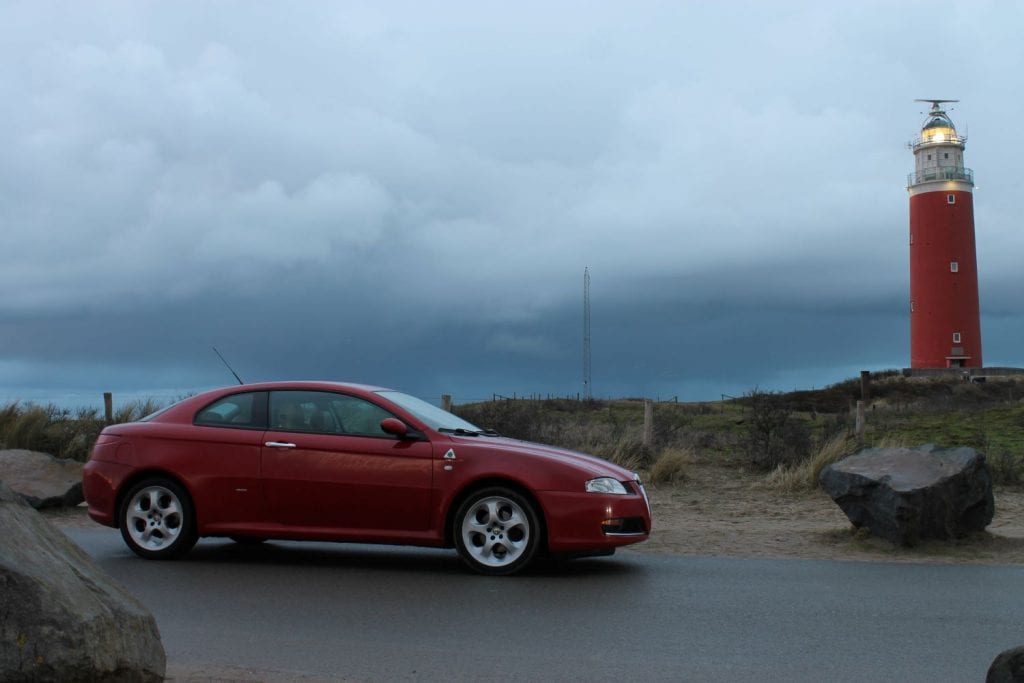 Rode auto, vuurtoren, Texel