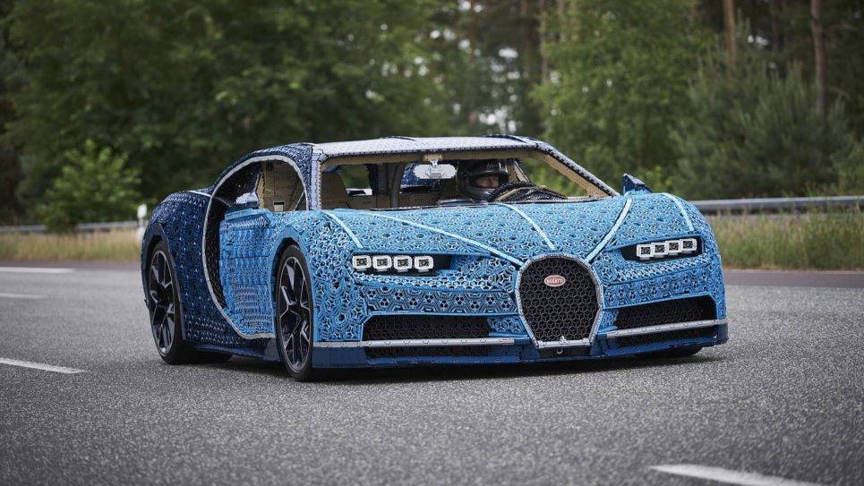 Bugatti Chiron levensgrote legoauto