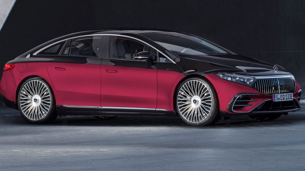 Mercedes Maybach EQS two tone. Rood onder, zwart boven