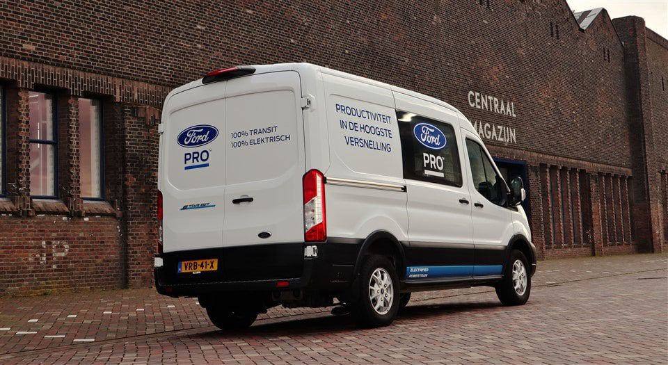 De Ford E-Transit oogt vertrouwd