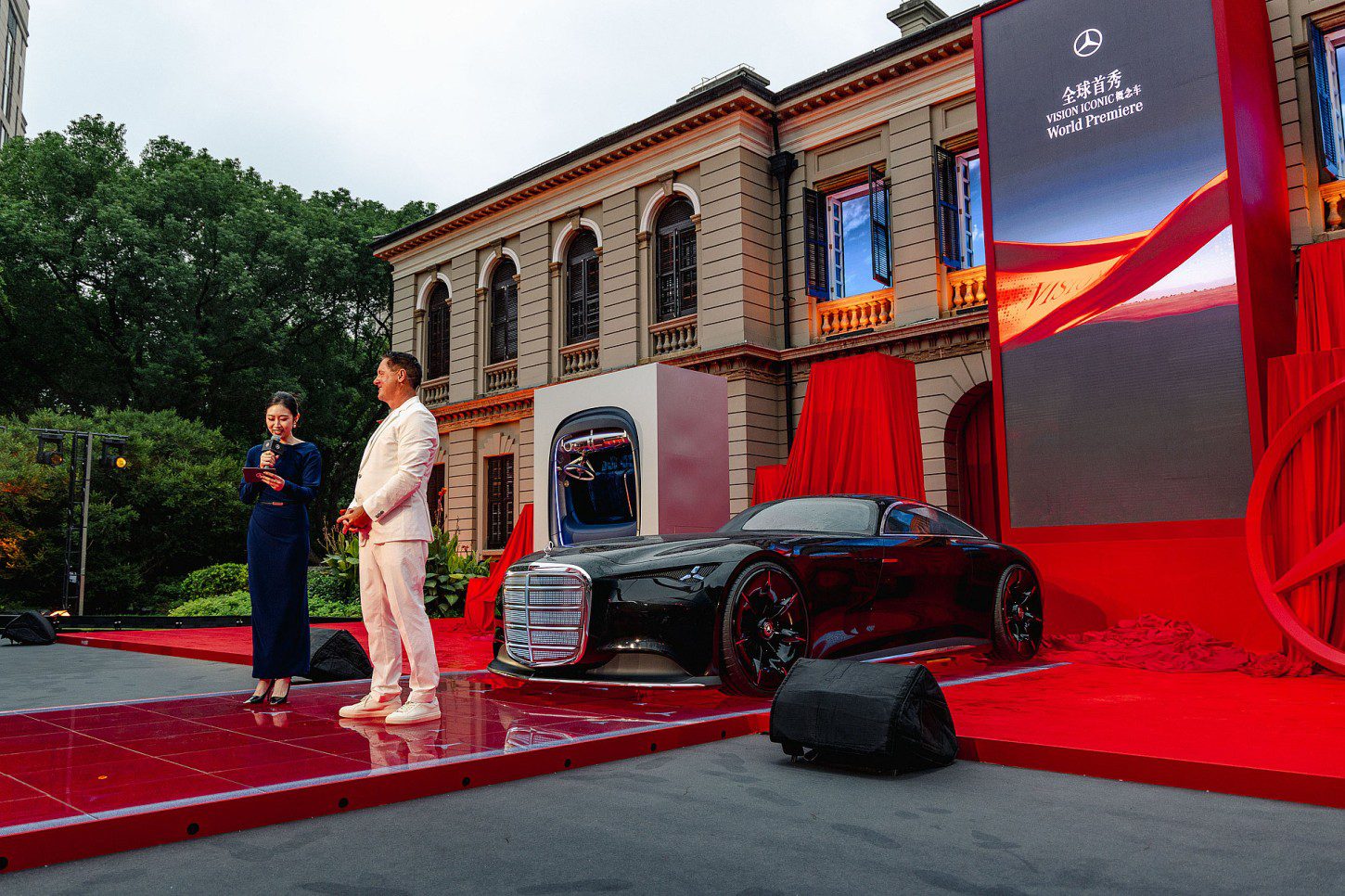 Mercedes-Benz Vision Iconic heeft energie-opwekkende coating en neuromorfe rekenkracht